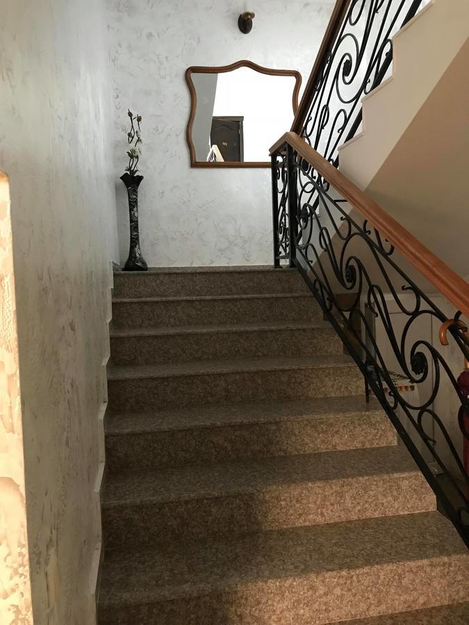Nani'S Sweet Home Batumi Zewnętrze zdjęcie