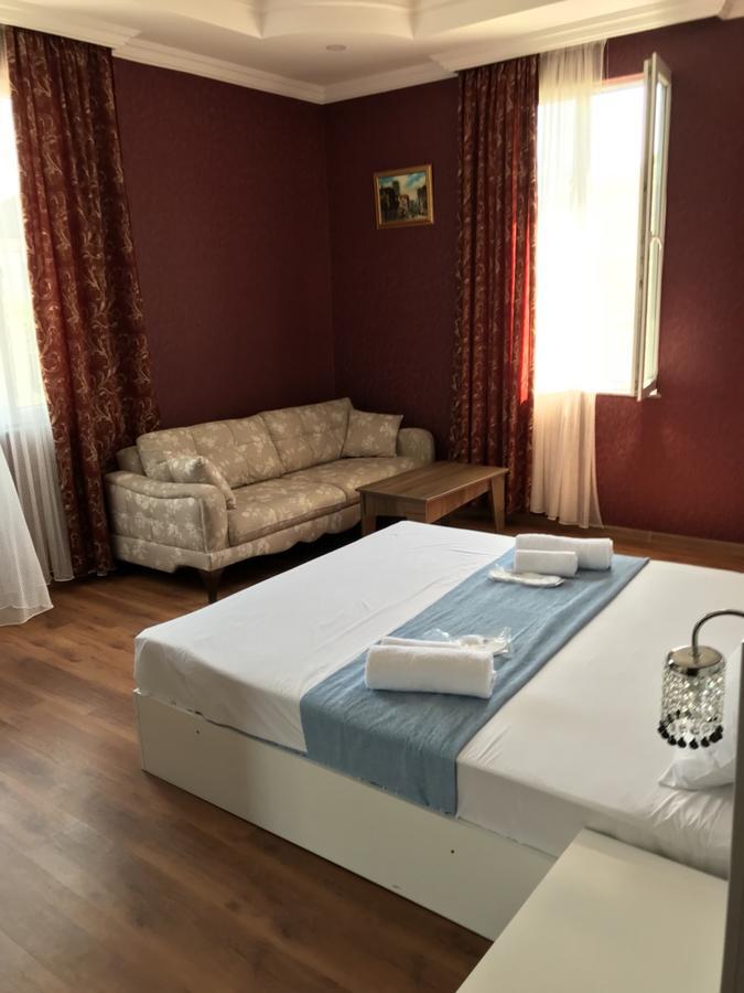 Nani'S Sweet Home Batumi Zewnętrze zdjęcie