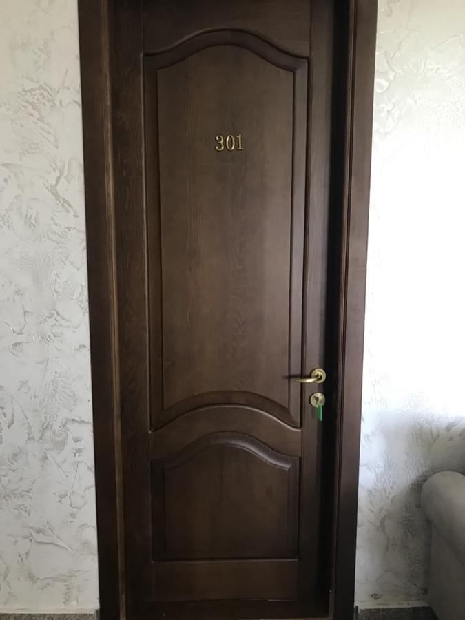Nani'S Sweet Home Batumi Zewnętrze zdjęcie