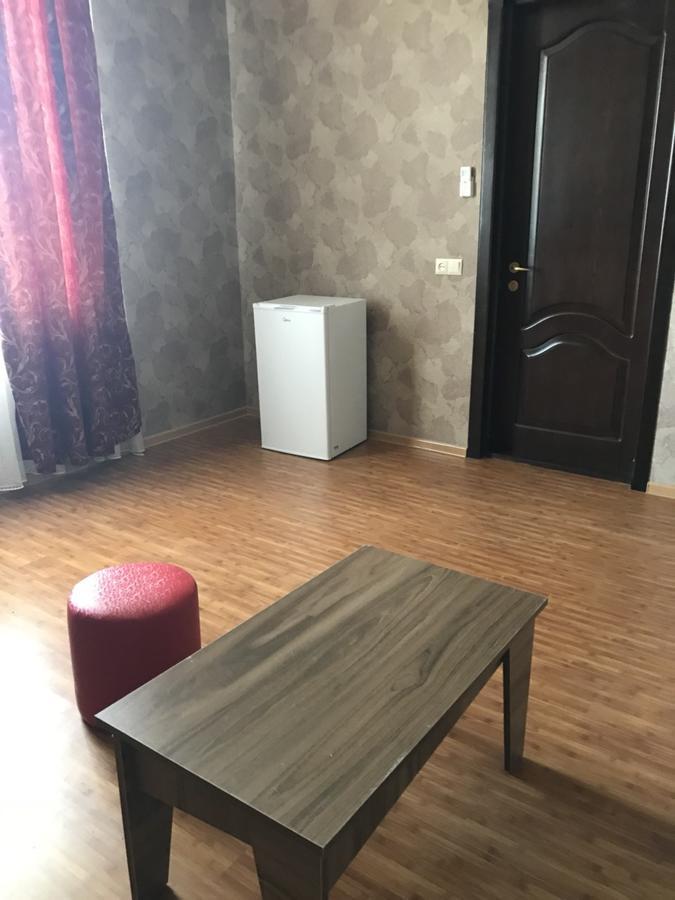 Nani'S Sweet Home Batumi Zewnętrze zdjęcie