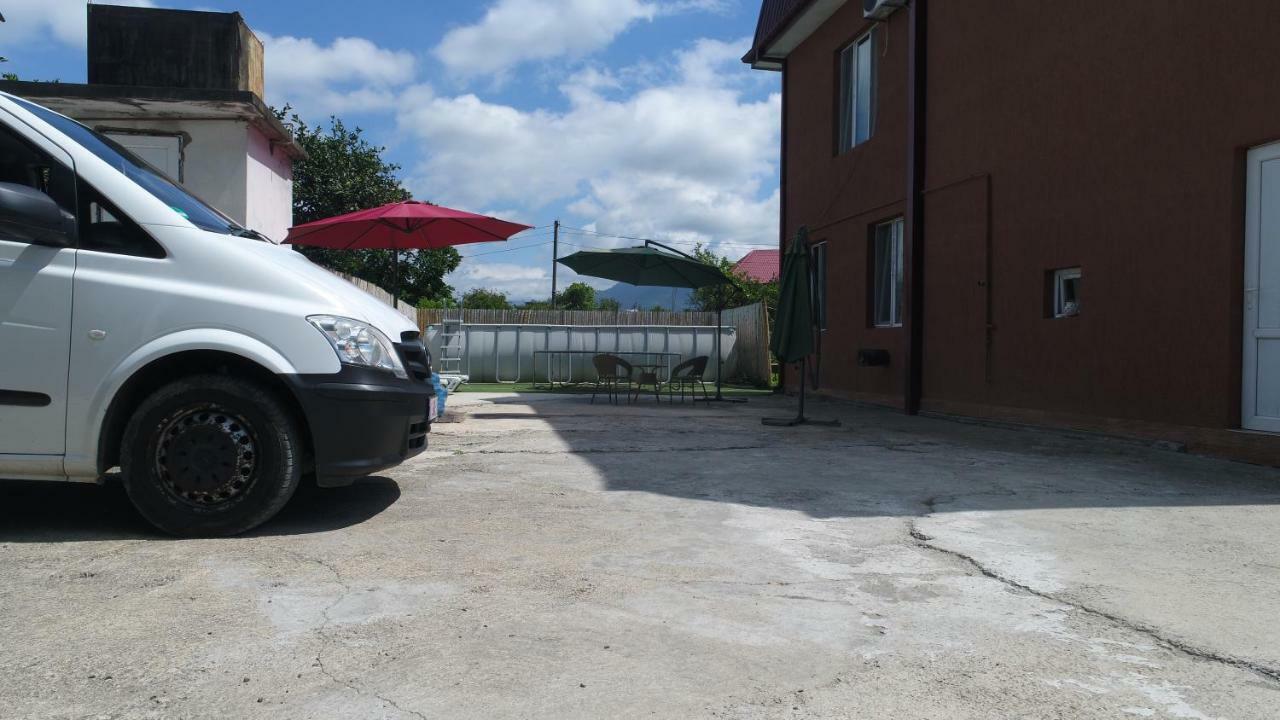 Nani'S Sweet Home Batumi Zewnętrze zdjęcie